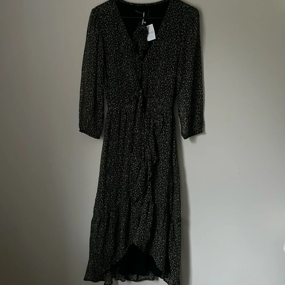 Abercrombie & Fitch 3/4 sleeve Black floral maxi dress, S - Picture 1 of 4